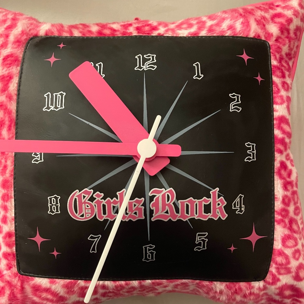 small pillow clock
